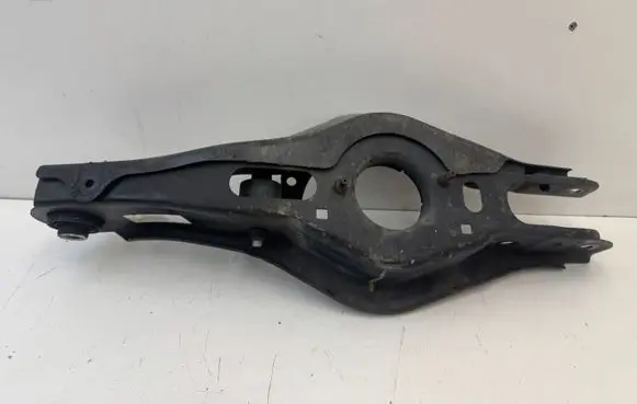 Rear upper control arm/wishbone