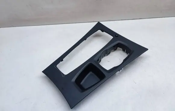 BMW X5 E70 Gear shifter surround trim plastic 9164485