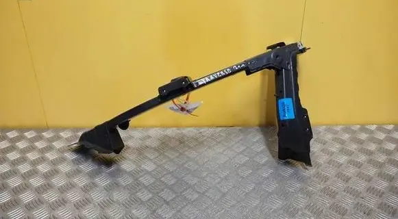Chevrolet Traverse II Radiator support slam panel 84462767 2841