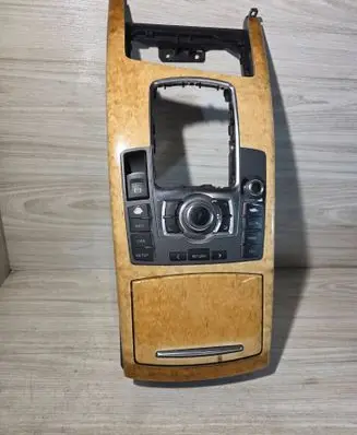 Audi A6 S6 C6 4F Center console 4F1864261D