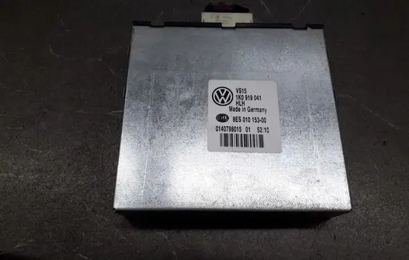 Volkswagen Golf VI Engine control unit/module ECU 1K0919041