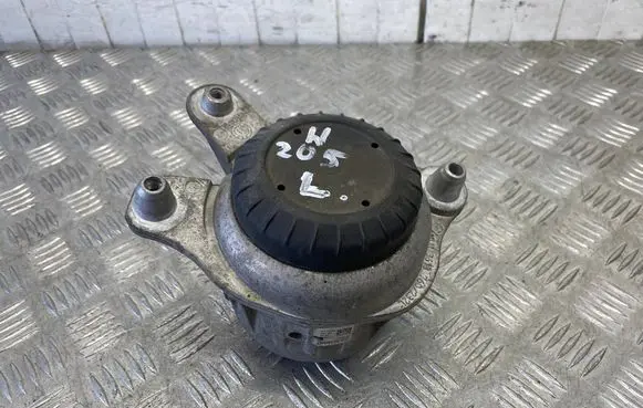 Mercedes-Benz C W205 Engine mount bracket A2052400200 36760 ZGS002