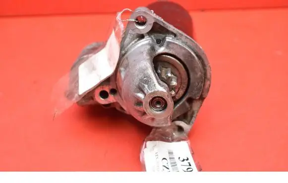 BMW X3 E83 Starter motor 7796892-02