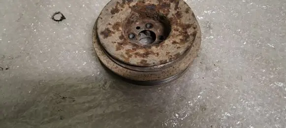 Audi 80 90 S2 B4 Crankshaft pulley 028105243K
