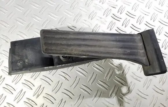 BMW X5 E53 Accelerator throttle pedal 675351804 3540675351804 25916010
