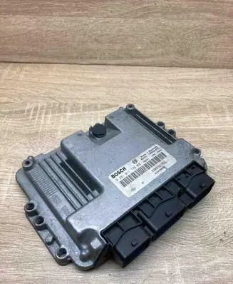 Renault Scenic I Engine control unit/module ECU 8200391966 0281011776