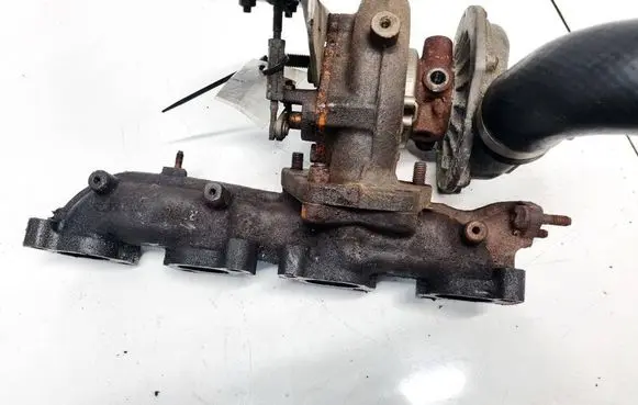 Mazda 6 Exhaust manifold