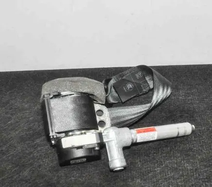Volvo C30 Rear seatbelt 30642227