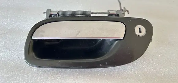 Volvo S80 Front door exterior handle 
