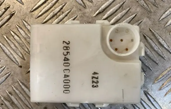 Nissan Murano Z50 Alarm control unit/module 28540CA000 4Z23