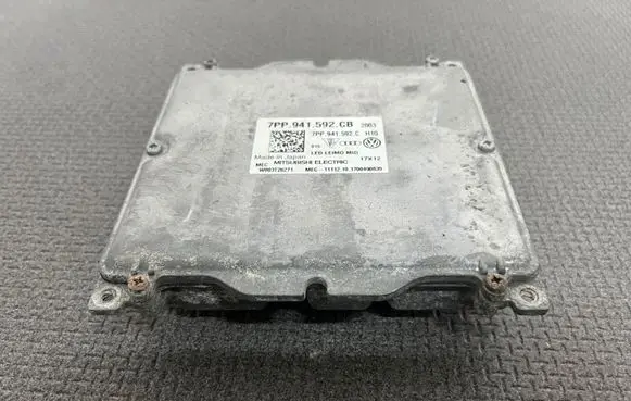 Audi Q5 SQ5 LED ballast control module 7PP941592CB W003T26271 7PP941592C