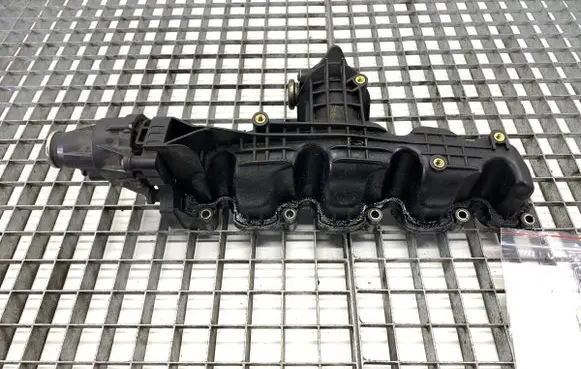 Volkswagen Golf VI Intake manifold 03L129086A