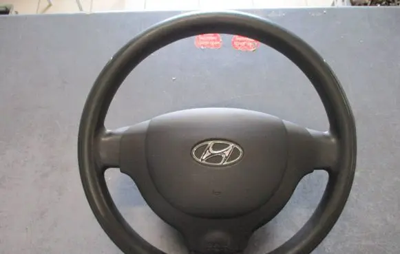 Hyundai i10 Steering wheel 561100X500