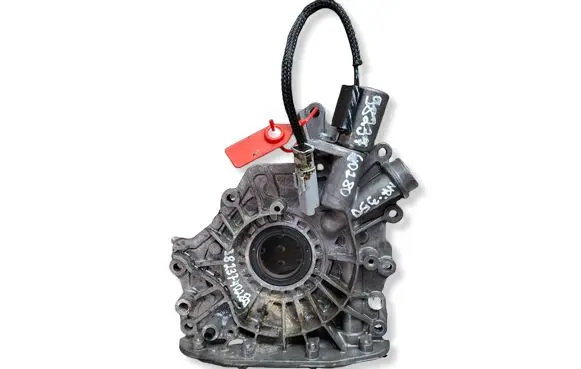 Peugeot 508 II Oil pump S26309350 9823740280