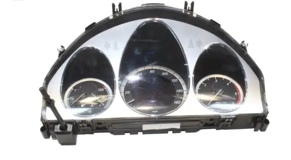 Mercedes-Benz C W204 Speedometer (instrument cluster) A2044400811