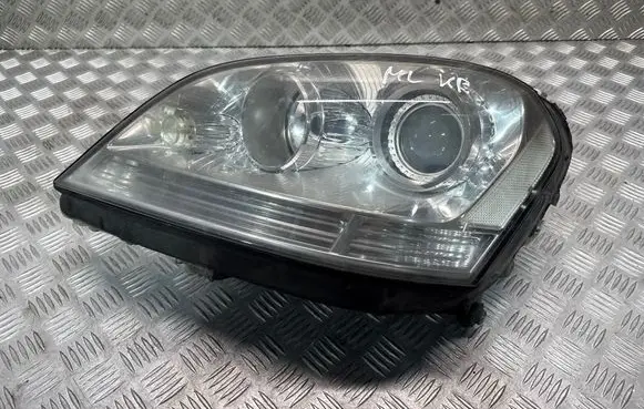 Mercedes-Benz ML W164 Headlight/headlamp