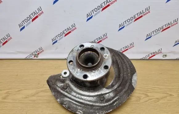 BMW 2 F22 F23 Front wheel hub 6792286