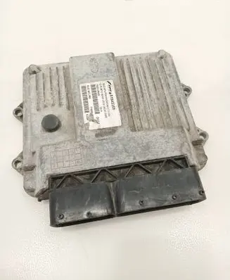 Alfa Romeo Mito Engine control unit/module ECU 51843359 MJD6F3PM 716000