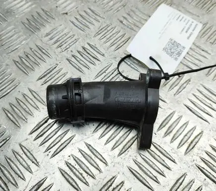 BMW 2 F45 Engine coolant pipe/hose 8511205