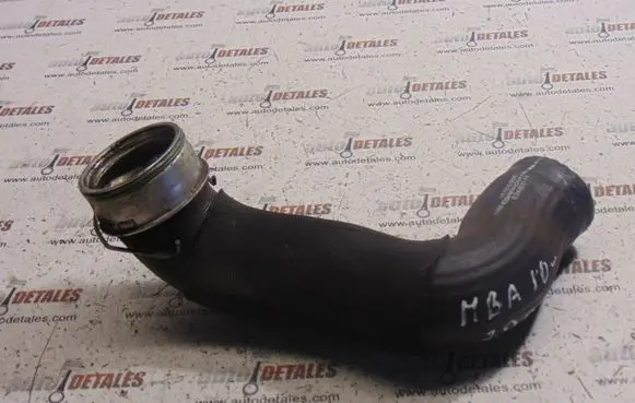 Mercedes-Benz A W169 Intercooler hose/pipe A1695280482