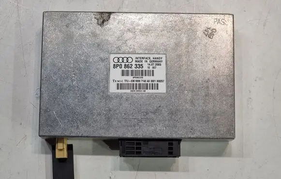 Audi A4 S4 B6 8E 8H Bluetooth control unit module 8P0862335