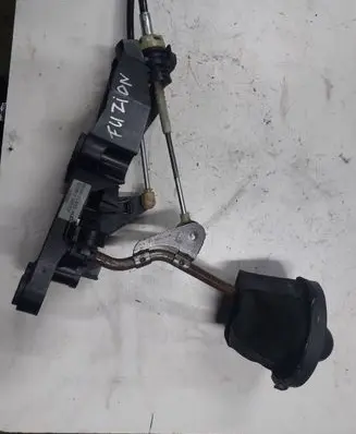 Ford Fusion Gear shifter/selector 6N1R7C453MA 070912065737