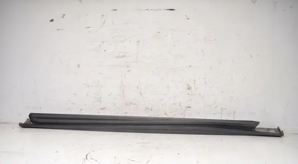 Ford Focus Sill/side skirt trim 