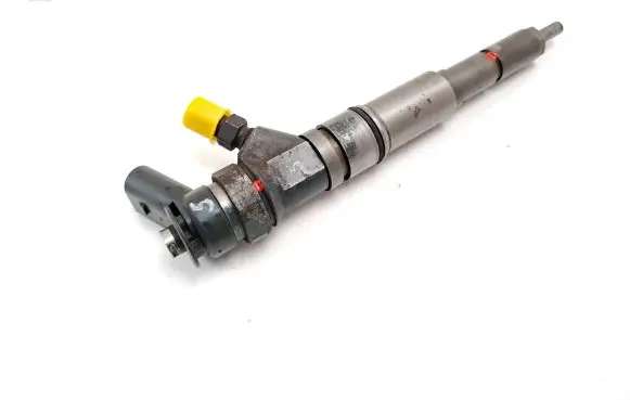 BMW 5 E60 E61 Fuel injector 7789661 0445110131