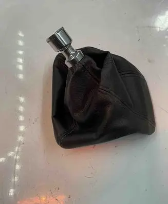 Gear lever shifter trim leather/knob