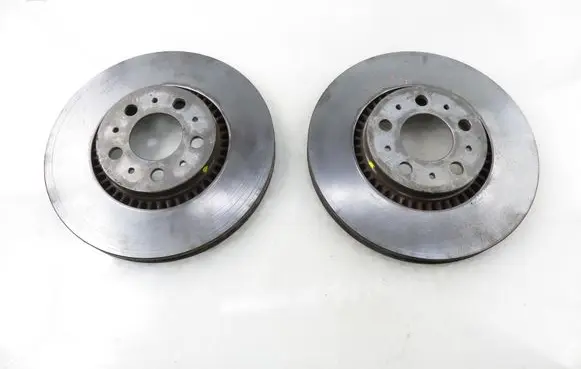 Volvo V70 Front brake disc 