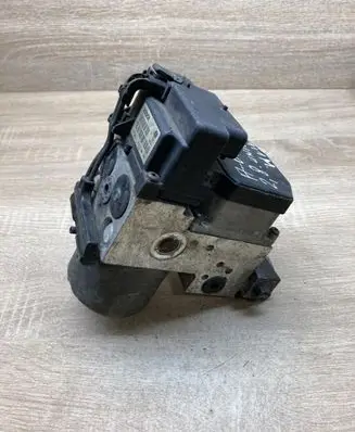 Audi A6 S6 C5 4B ABS Pump 0273004134 8E0614111M