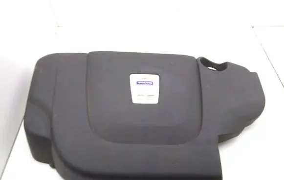 Volvo XC70 Engine cover (trim)