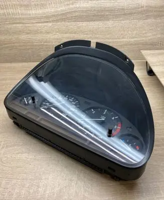 BMW 5 E39 Speedometer (instrument cluster) 6914882 110008784