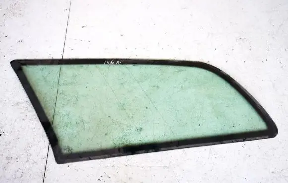 Mercedes-Benz E W210 Rear side window