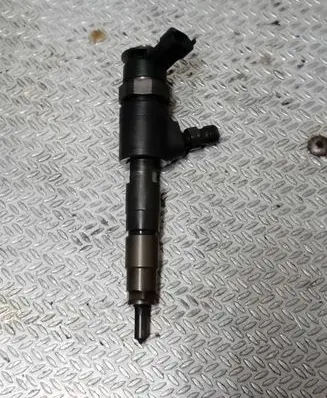 Citroen C4 II Fuel injector 0445110566