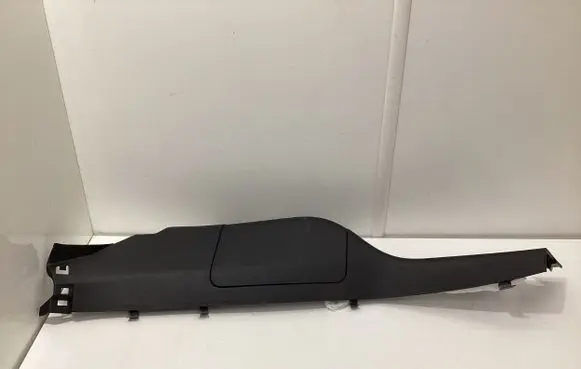 Renault Kadjar (D) pillar trim (bottom) 769189672R