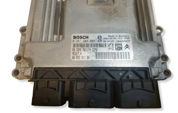 Peugeot 207 Engine control unit/module 0261S04009 9663193780 9665291180