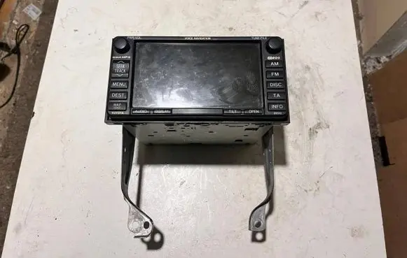Toyota Avensis T250 Center console 0866200910 8611360V560 CQXS6770AJ