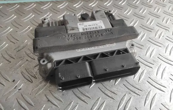 Audi A4 S4 B8 8K Engine control unit/module 03L906018AC 13120030