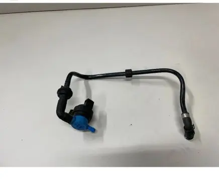 Mercedes-Benz C W204 Valve A0004705493
