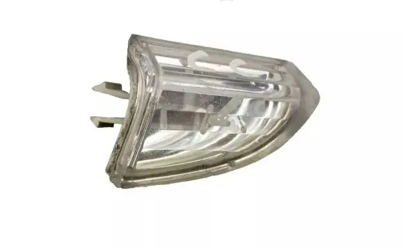 Volkswagen PASSAT CC Front reflector 3C8807717A