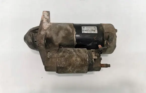Opel Insignia A Starter motor 55585237