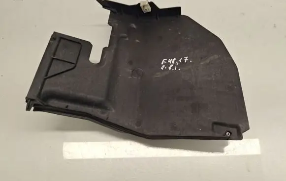 BMW X1 F48 F49 Other engine bay part 7290817