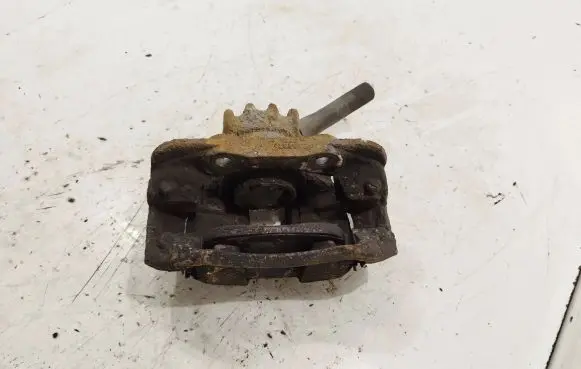 Peugeot 308 SW Front brake caliper