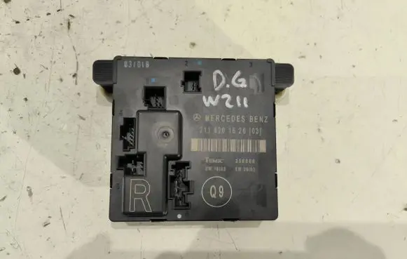 Mercedes-Benz E W211 Door control unit/module 2118201626 356806