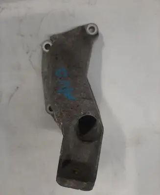 Audi A4 S4 B5 8D Engine mount bracket 8D0199307P