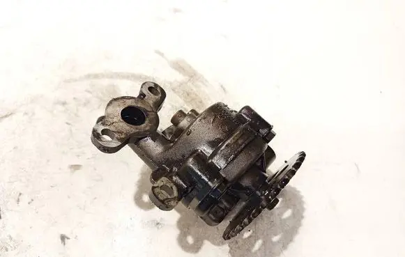 Ford Mondeo Mk III Oil pump 1s7a6600