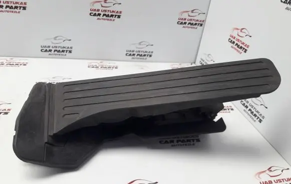 Volkswagen Jetta V Accelerator throttle pedal 1K2721503M 6PV00874500