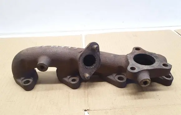 KIA Ceed Exhaust manifold