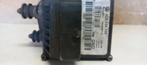Volkswagen PASSAT B6 ABS Pump 3C0614109